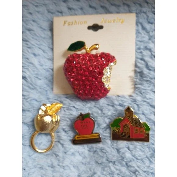 Lot Of 4 Vintage Apple Teacher Brooch Pin - Picture 1 of 6